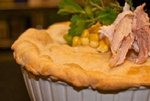 Open image in slideshow, Granny&#39;s Chicken Pot Pie - Real Meals 

